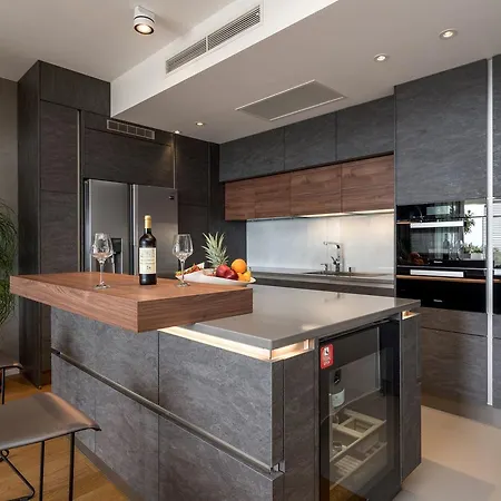 Apartment Luxury Gabriela With Pool